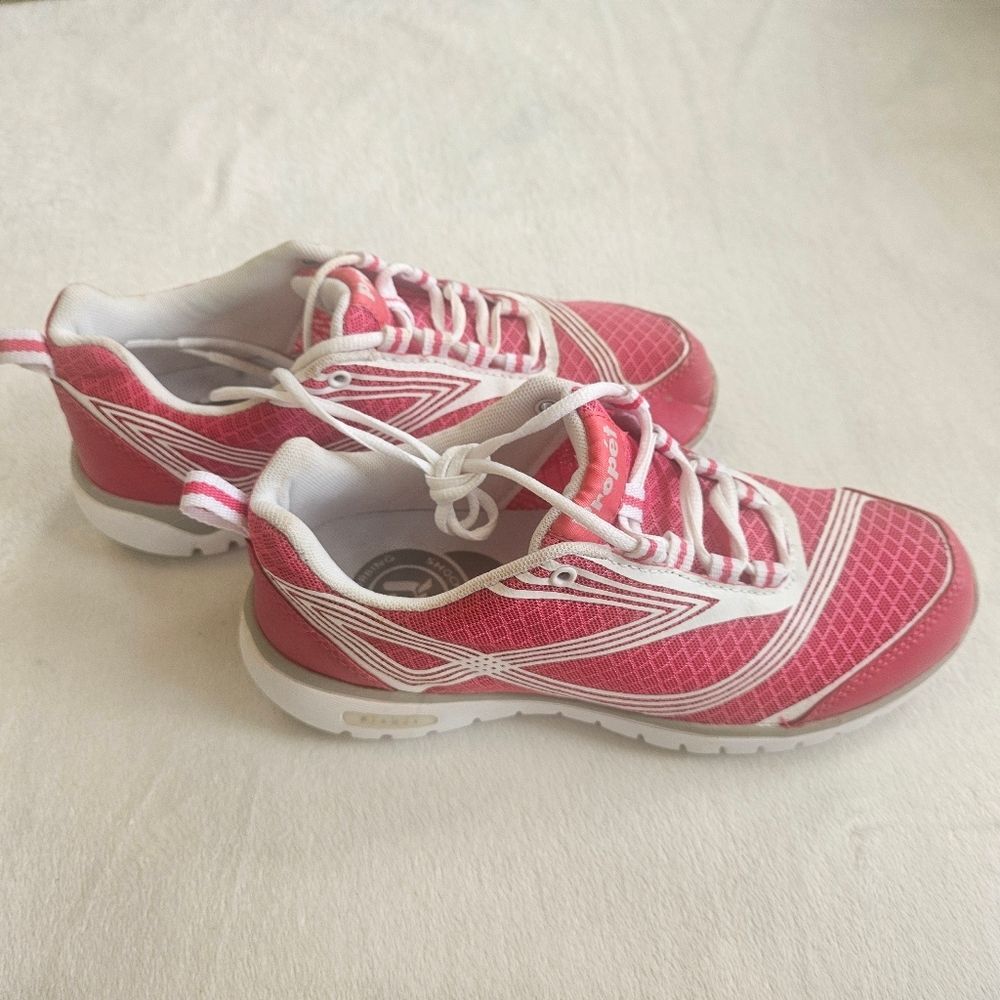 NWOT Propet Travellite Sneakers Athletic Walking Shoes Women Sz7X(2E) Pink W3247